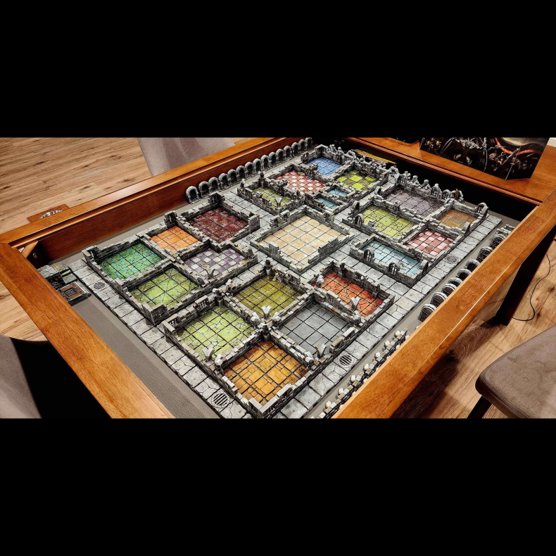 Deluxe 3D Modular Game Board  Compatible with HeroQuest &amp; Dungeon Crawlers | 102x75cm 